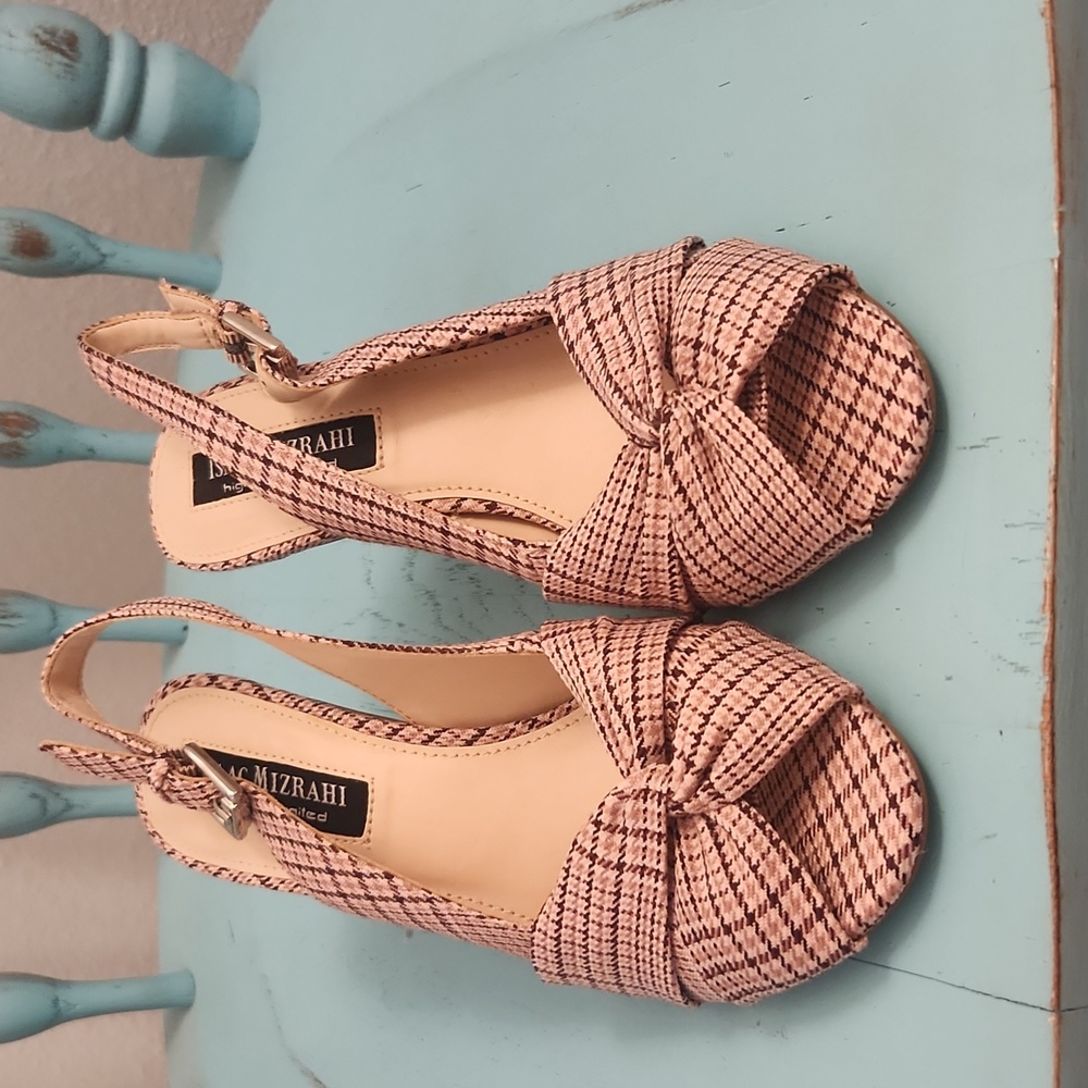 NWOT Pink Plaid Slingbacks sz 6 Isaac Mizrahi - Picture 3 of 7